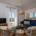 Villa Thea Mare Levantes By Posarellivillas