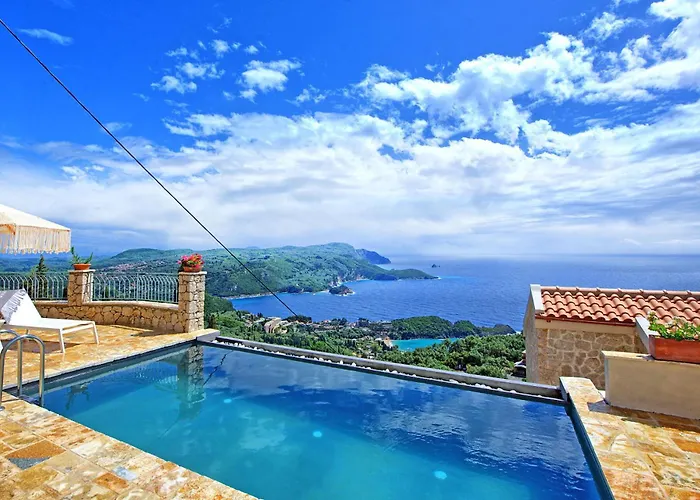 Villa Thea Mare Levantes By Posarellivillas
