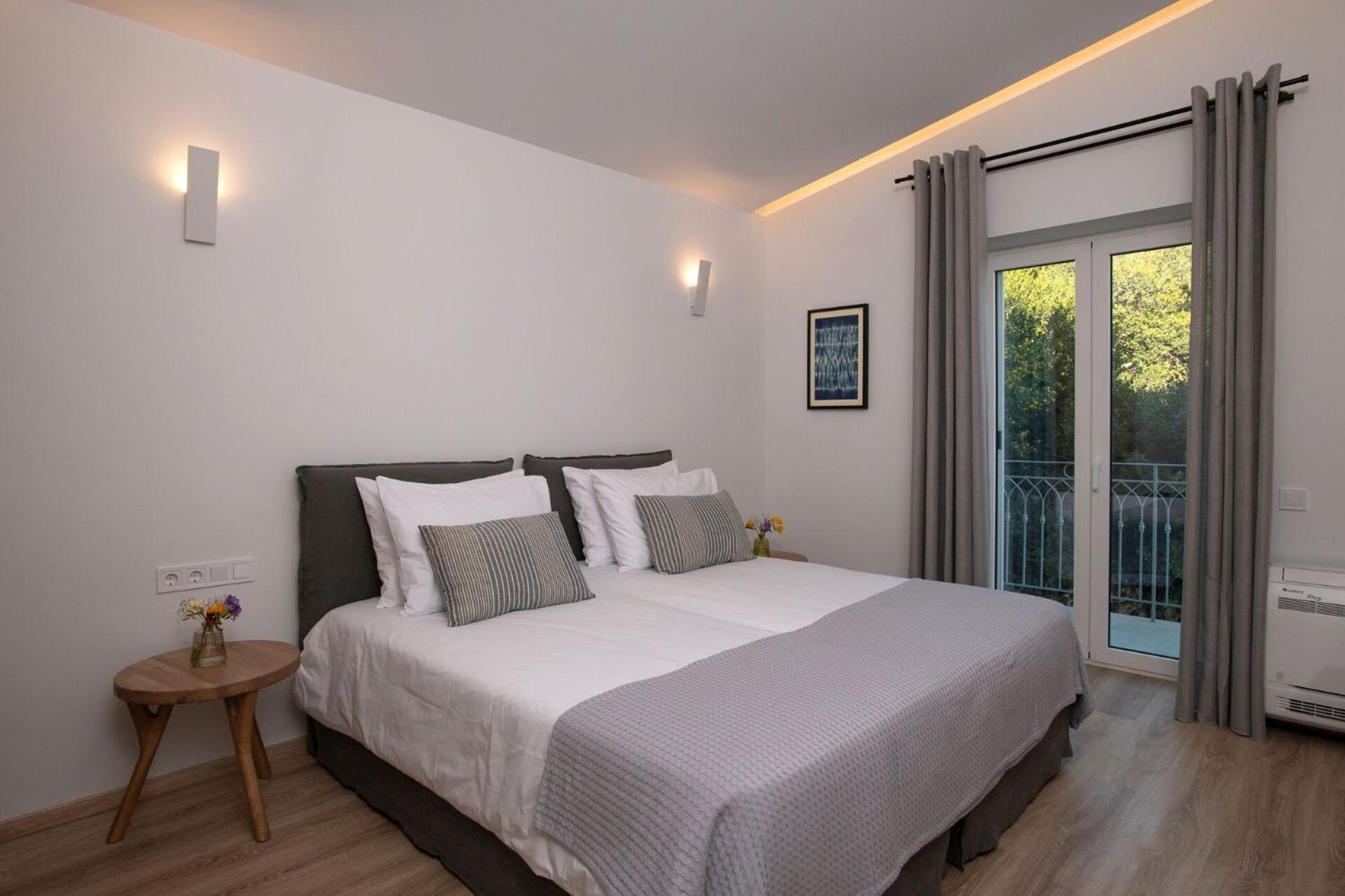 Thea Mare Levantes By Posarellivillas Villa Lakones